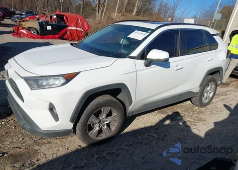 2021 Toyota Rav4 Xle from USA, damaged, VIN 2T3W1RFV1MC120066